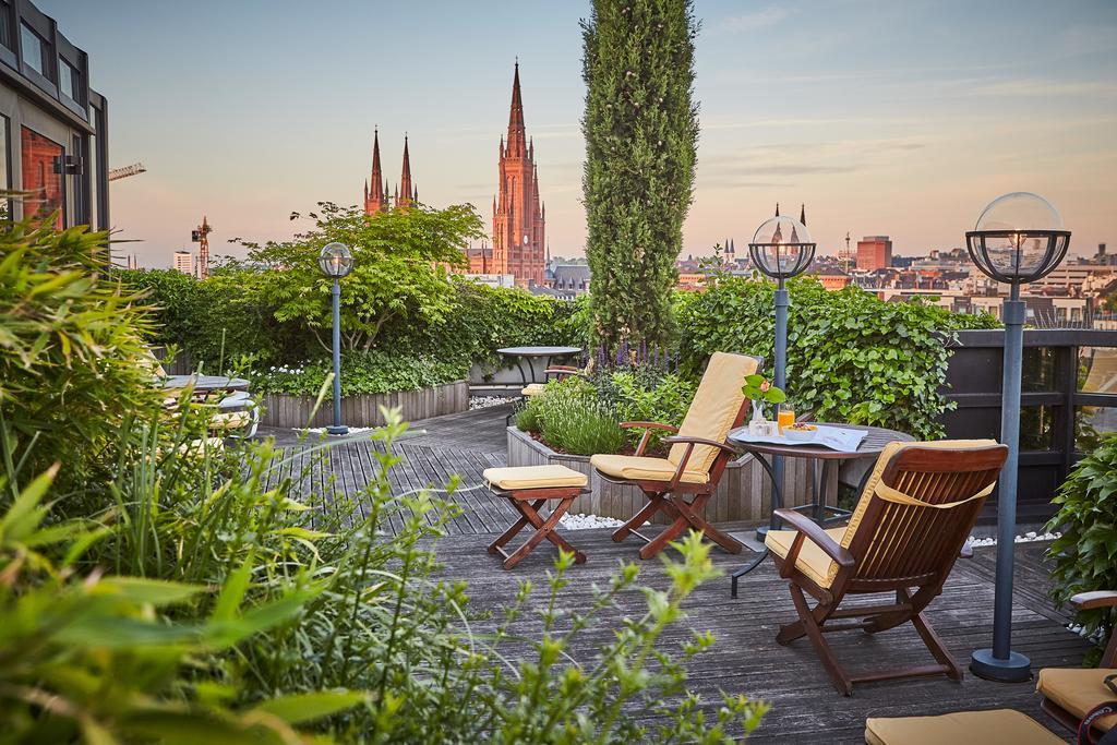 Hotel Nassauer Hof Wiesbaden Exterior photo